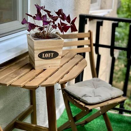 شقة Heart Of The City - Modern Studio With Balcony بوخارست المظهر الخارجي الصورة